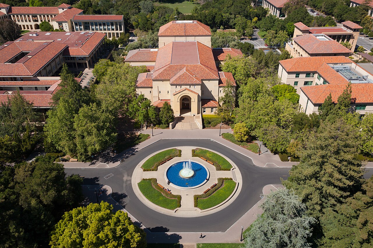 Le campus de l'université Stanford, vu depuis la tour Hoover